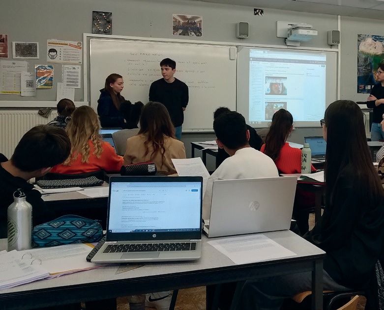 Classe équipée d'outils numériques